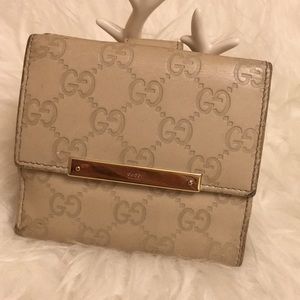 Gucci leather compact wallet